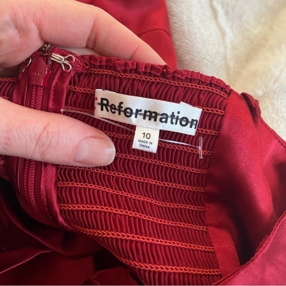 Reformation Frankie 100% Silk Red Maxi Dress - Picture 8 of 8